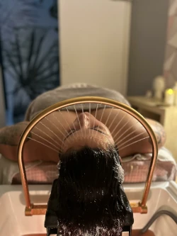 Photo de head spa dans notre centre à Charleroi