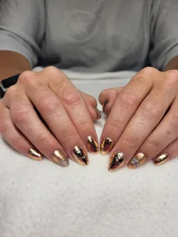 Onzième photo de pose d'ongles