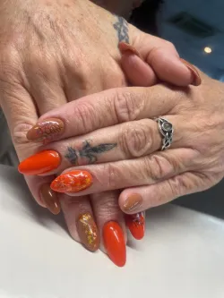 Dix-septième photo de pose d'ongles