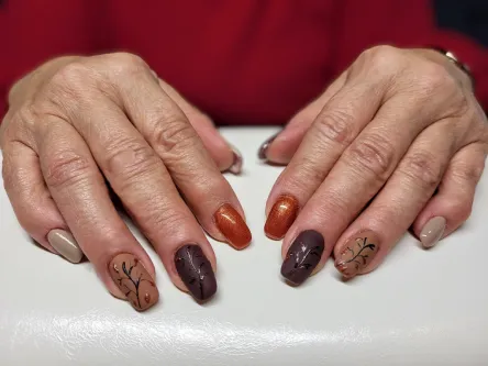 Vingtième photo de pose d'ongles