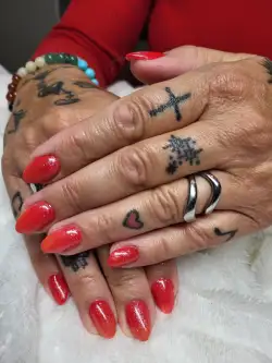 Cinquième photo de pose d'ongles